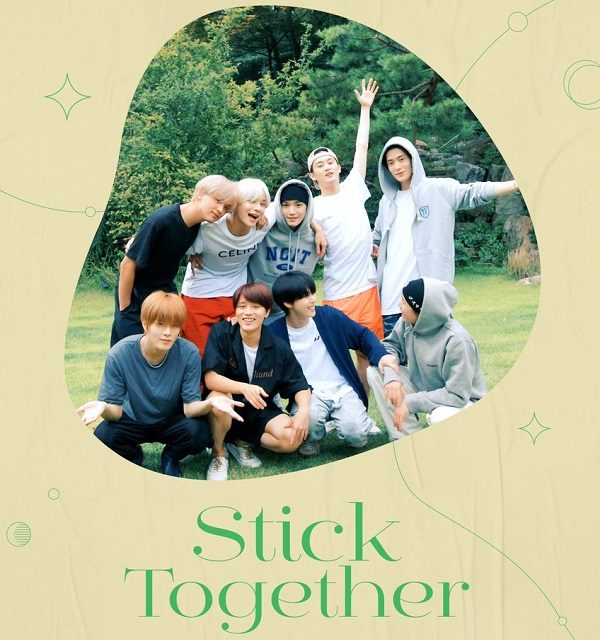 Download Stick Together Subtitle Indonesia